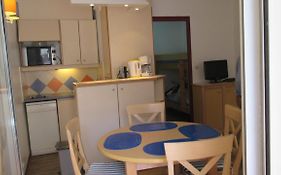 Promenade Des Bains Apartment