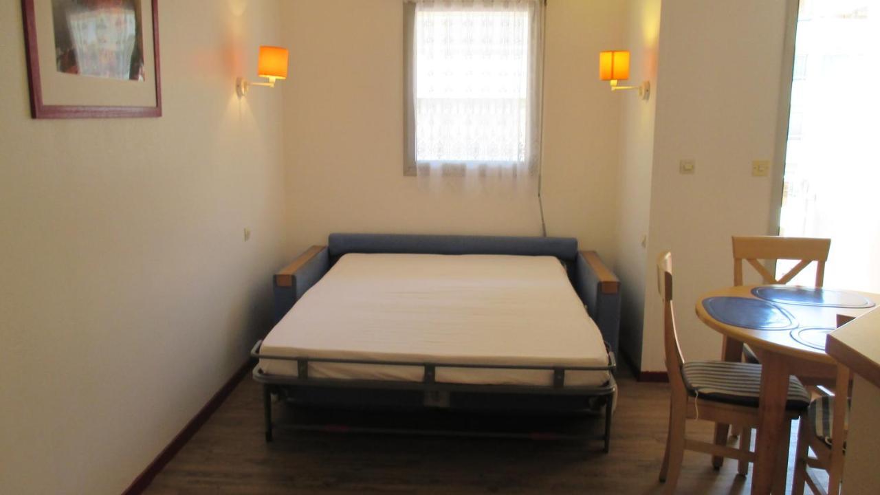 Promenade Des Bains Apartment Saint-Raphaël Esterno foto